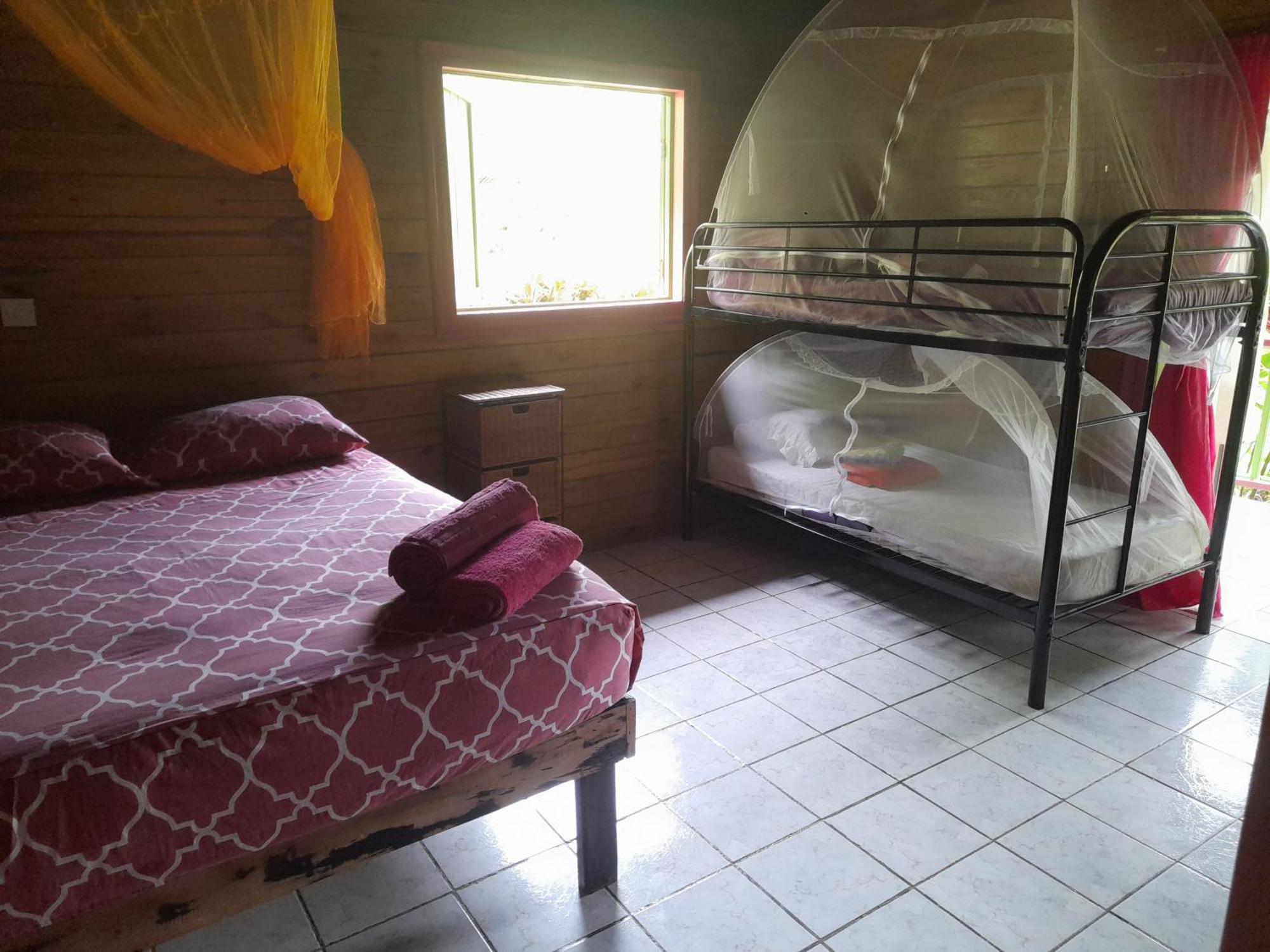 3 Rivers Eco Lodge Rosalie Ngoại thất bức ảnh